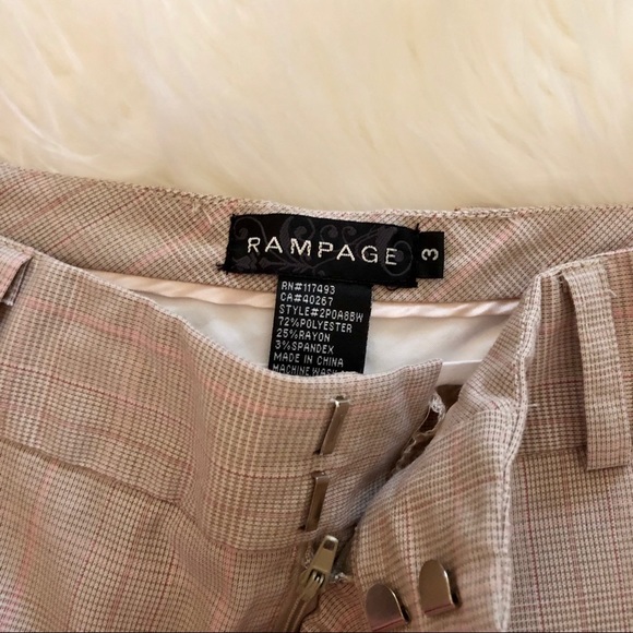 🪴HP🪴Rampage Plaid Capri Pants - Picture 2 of 8